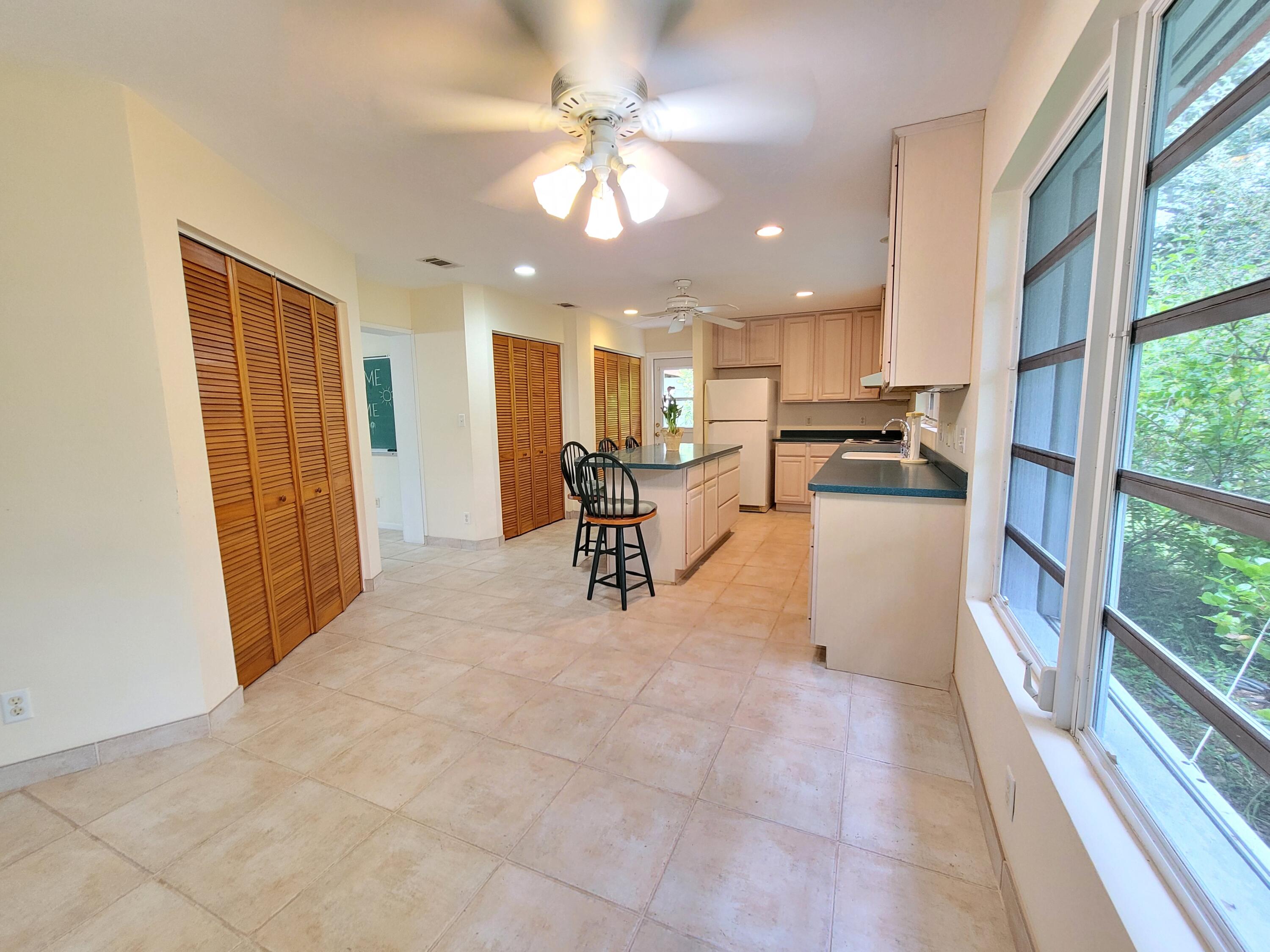 245 Northwest 45th Street Boca Raton, FL 33431 - Photo 25 of 37 2022-08-27 11.59.03
