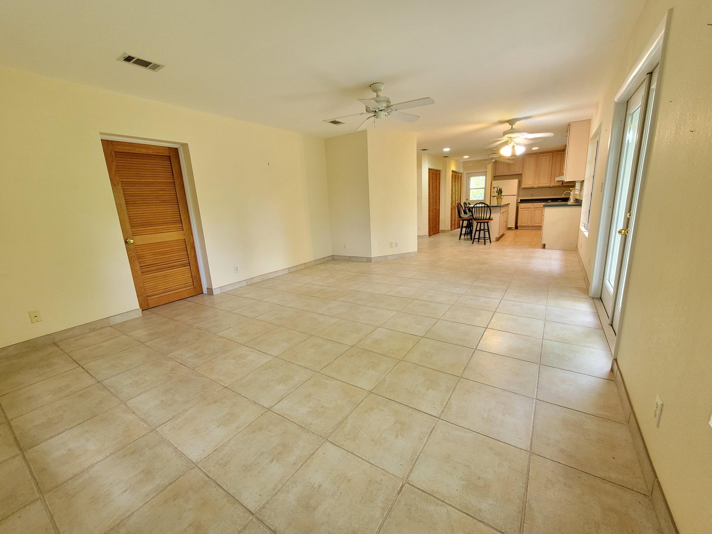 245 Northwest 45th Street Boca Raton, FL 33431 - Photo 27 of 37 2022-08-27 12.00.24