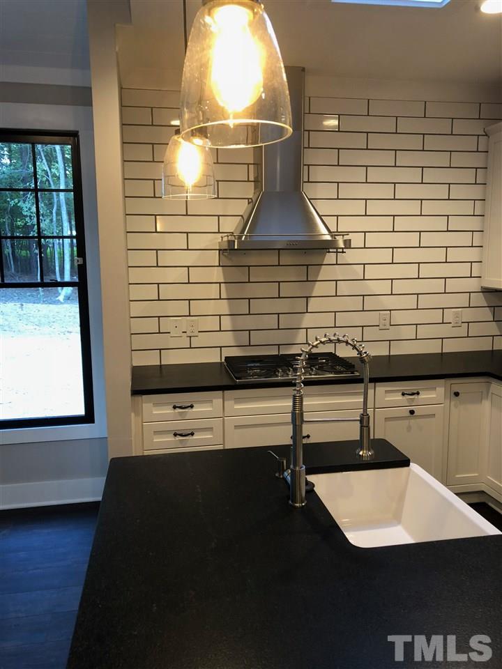 311 Chandler Road Durham, NC 27703 - Photo 9 of 26 Gallery Image 9