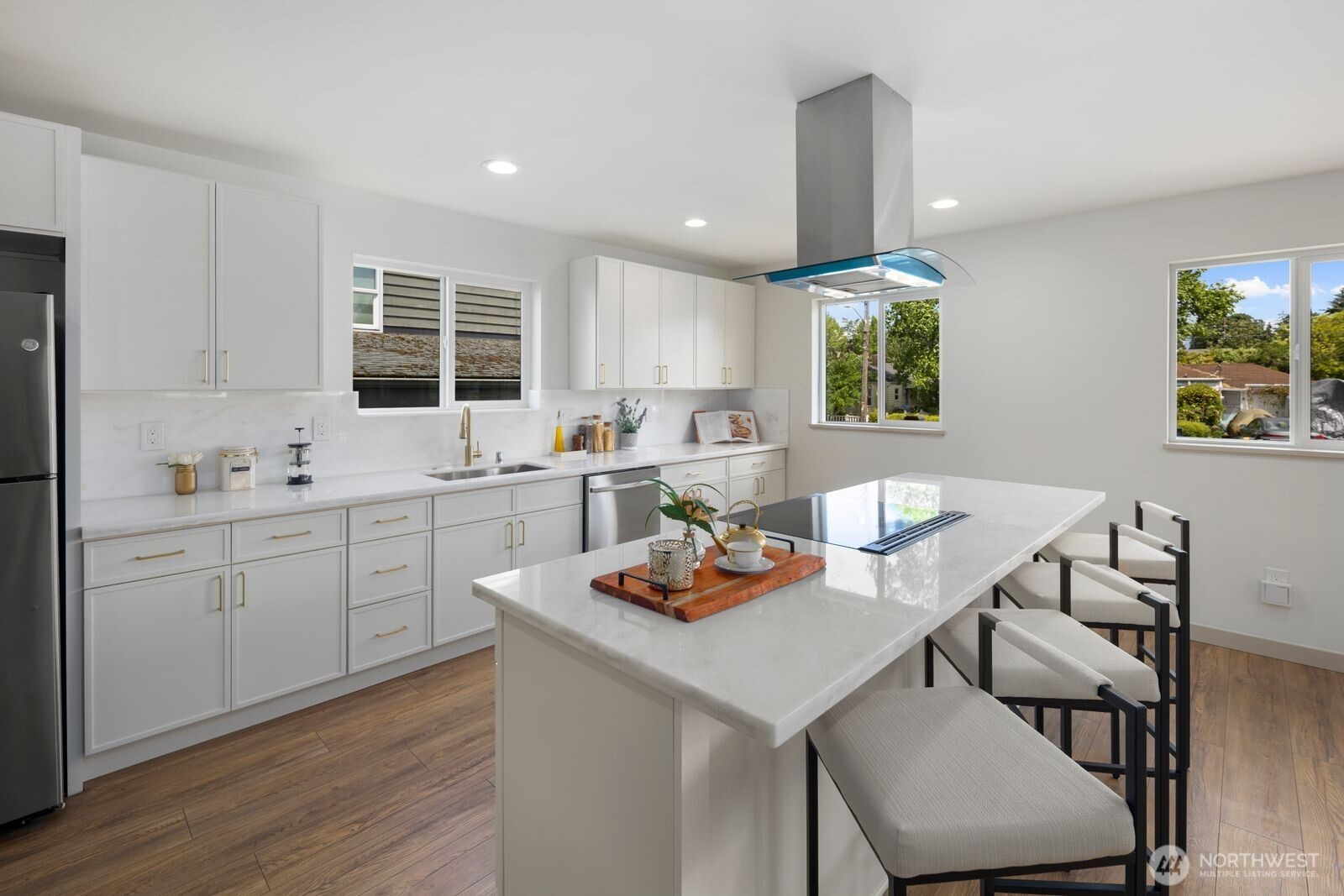 1249 Southwest 151st Street Seattle, WA 98166 - Photo 14 of 38