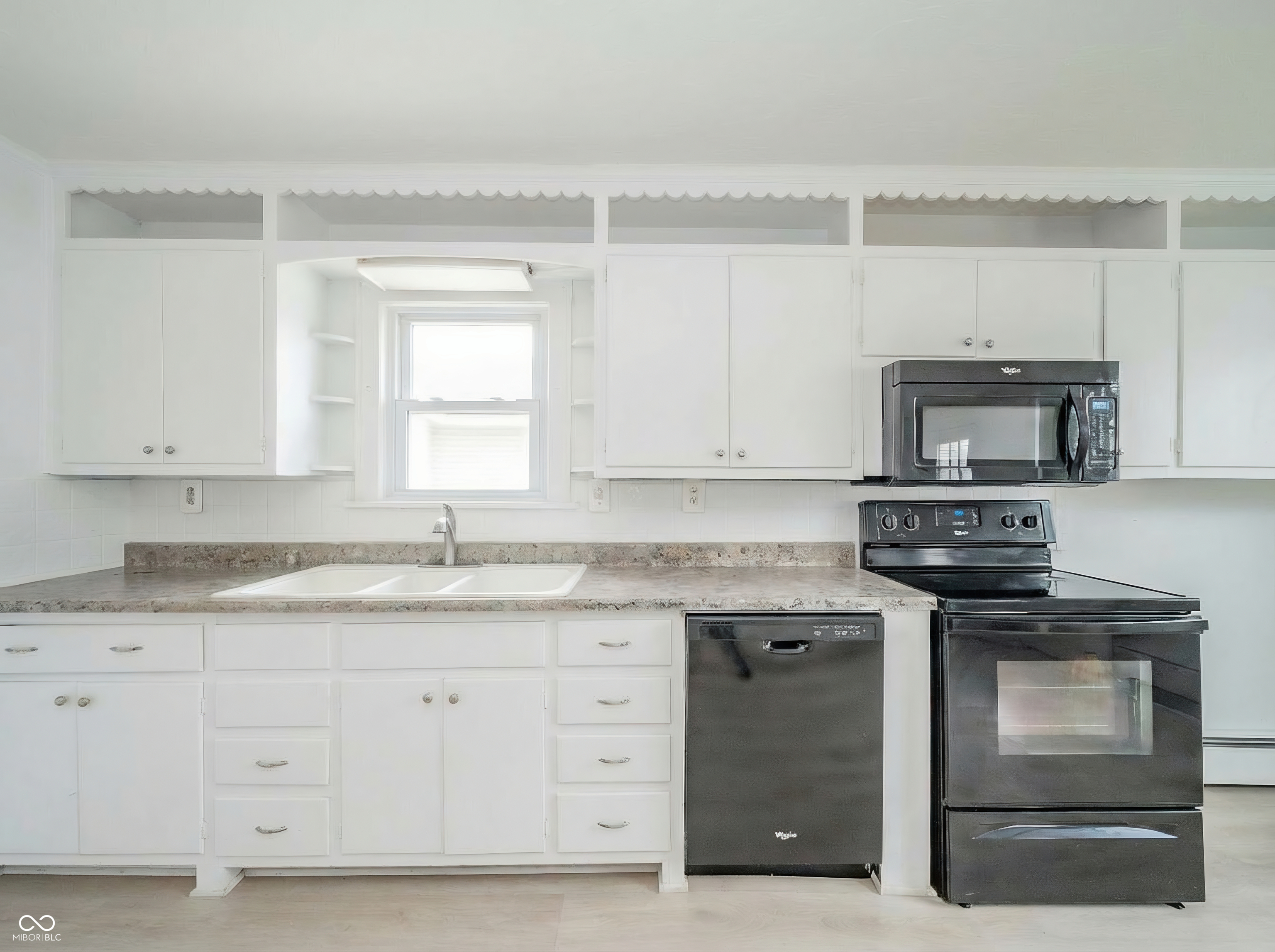 124 West 38th Street Anderson, IN 46013 - Photo 14 of 25