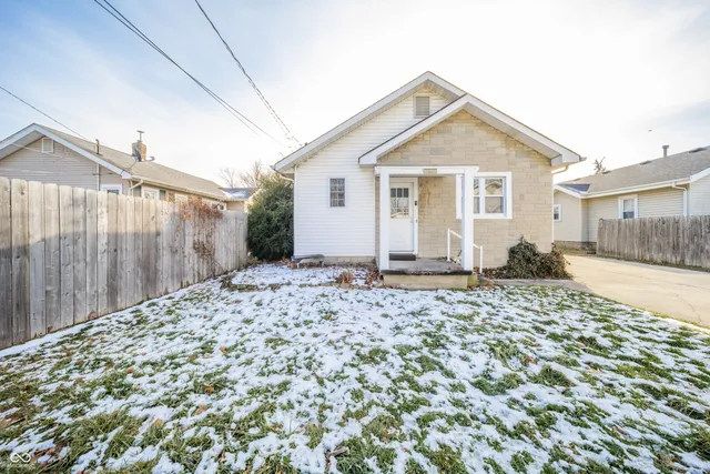 $165,000 | 124 West 38th Street, Anderson, IN 46013