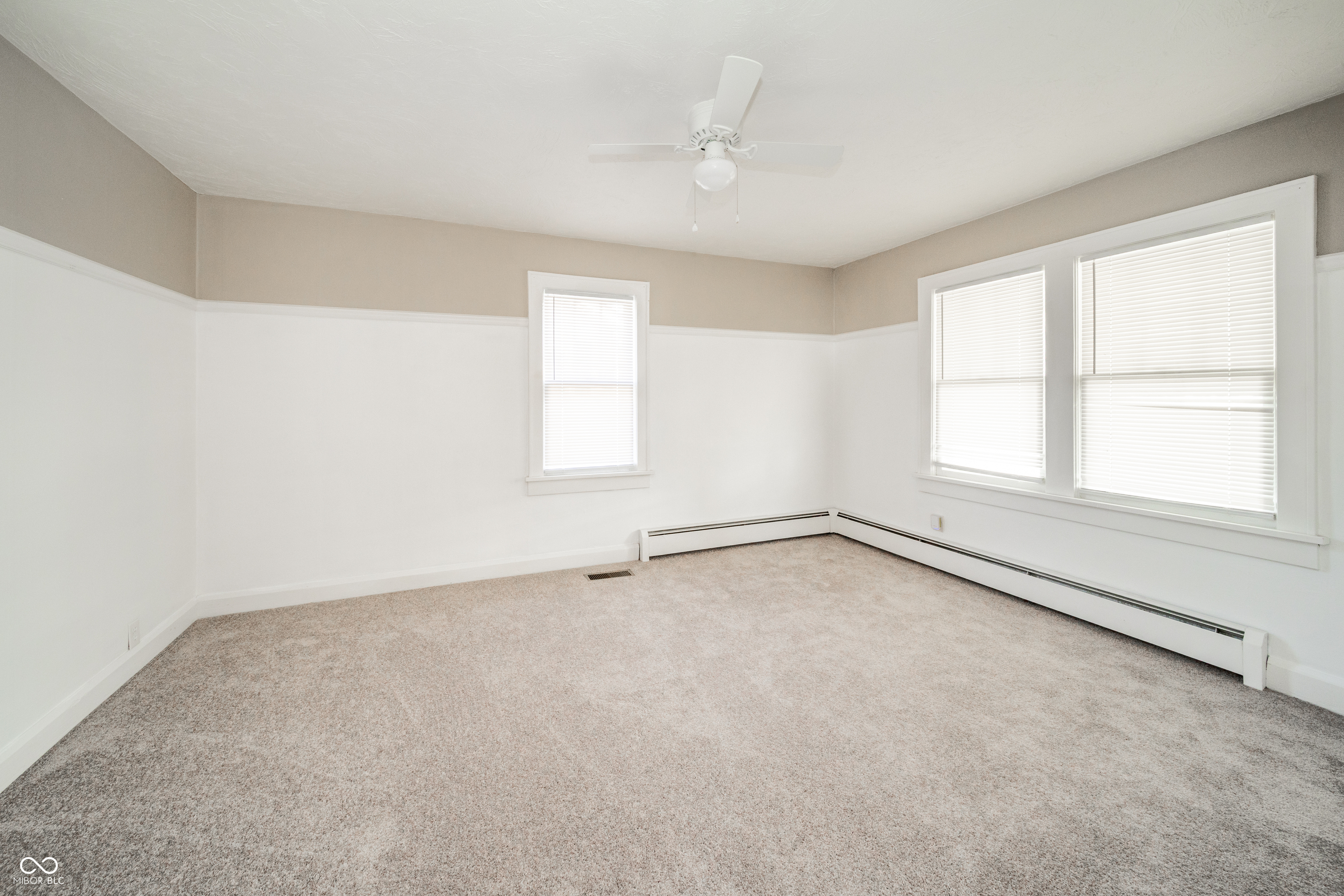 124 West 38th Street Anderson, IN 46013 - Photo 9 of 25