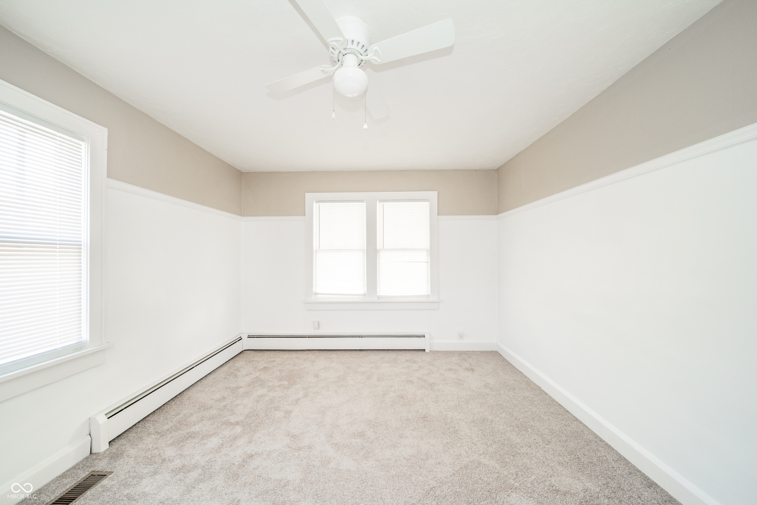 124 West 38th Street Anderson, IN 46013 - Photo 10 of 25