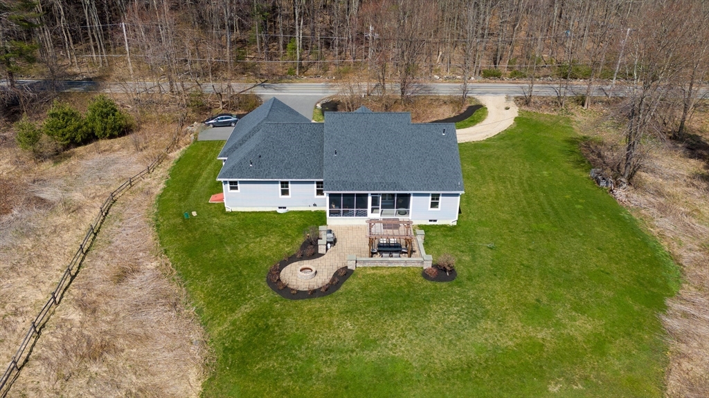 548 Sterling Road Lancaster, MA 01523 - Photo 35 of 38 Gallery Image 35