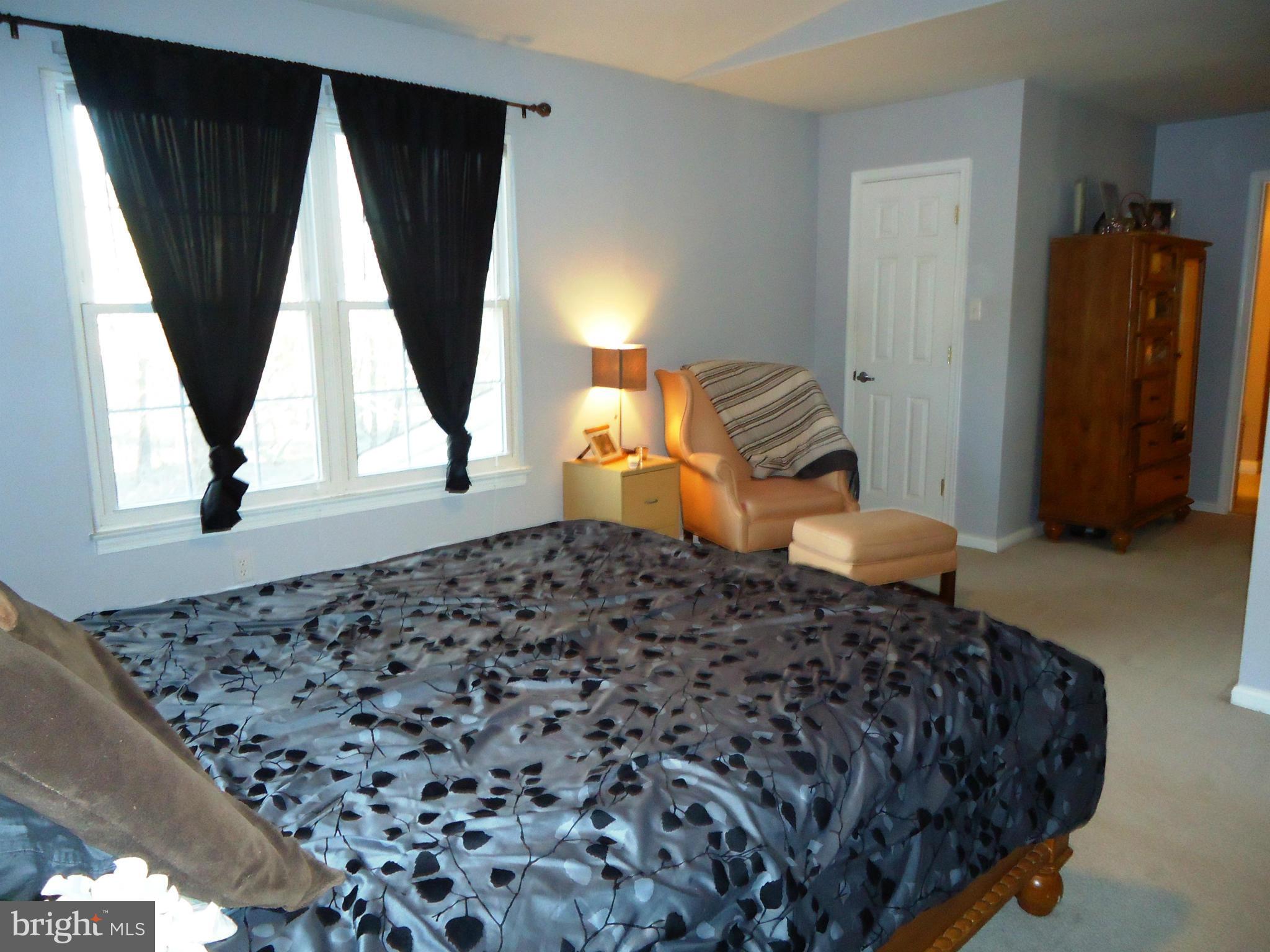 9316 Oak White Road Baltimore, MD 21236 - Photo 13 of 30 Bedroom