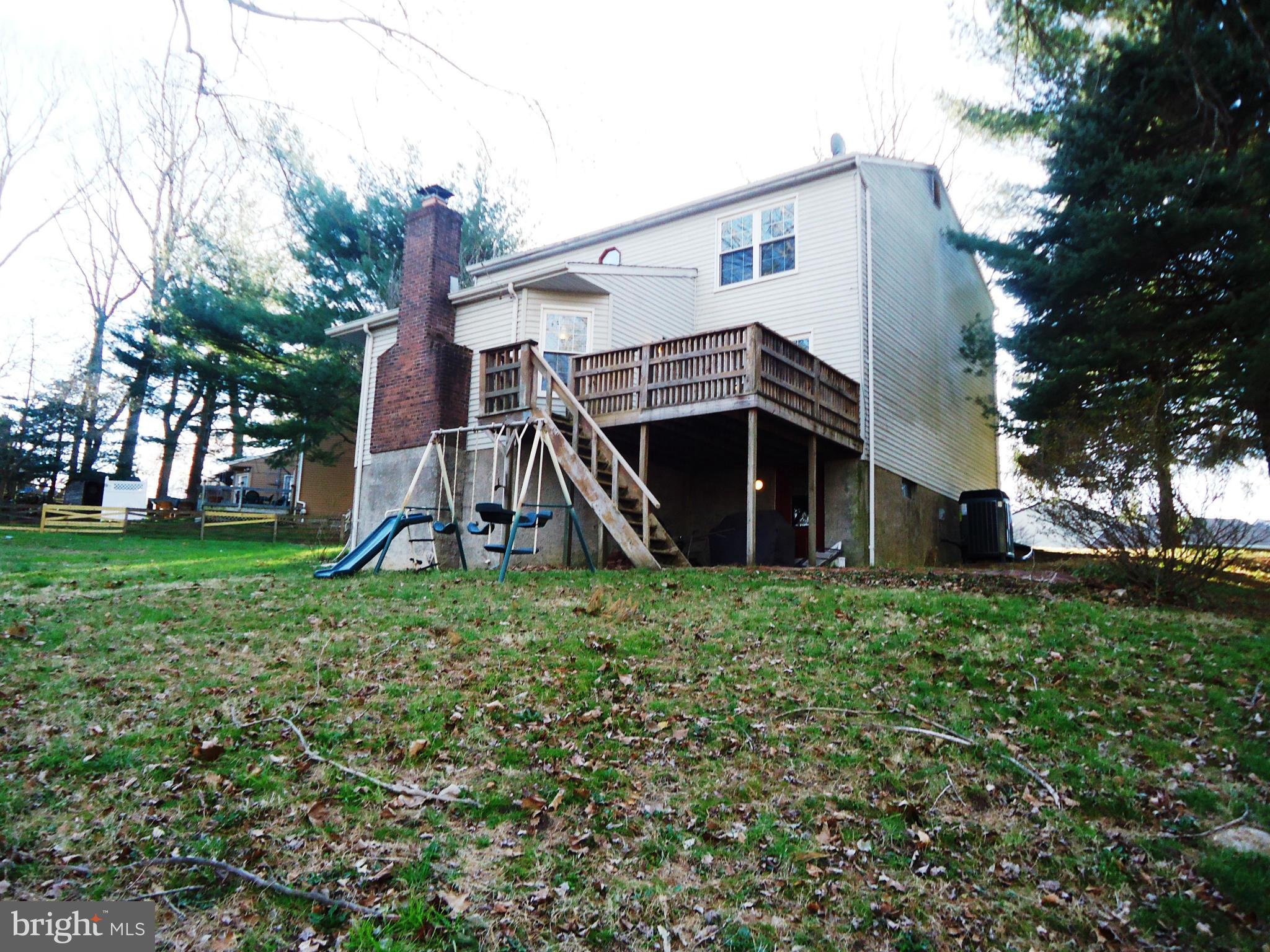 9316 Oak White Road Baltimore, MD 21236 - Photo 29 of 30 Exterior (Rear)