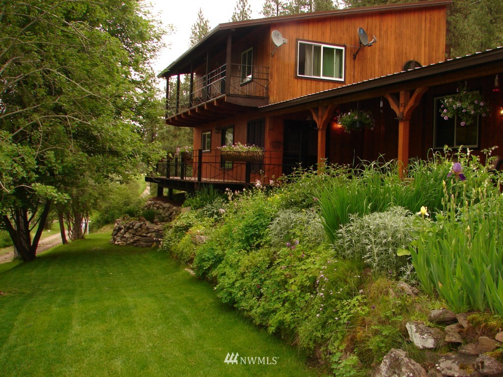 39 Tucker Road Republic, WA 99166 - Photo 1 of 1 Gallery Image 1