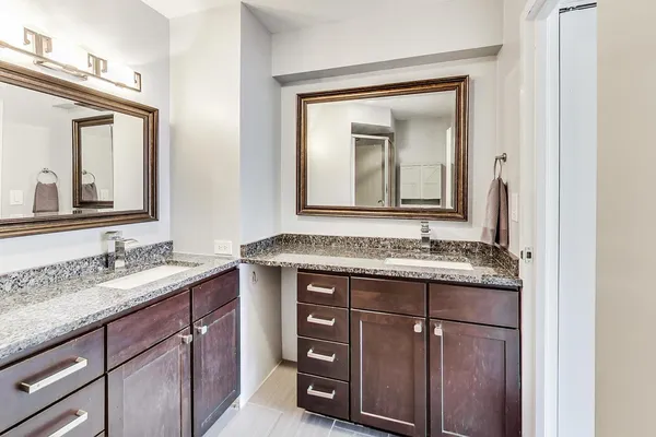 $4,000 | 1309 North Wells Street, Unit 605, Chicago, IL 60610