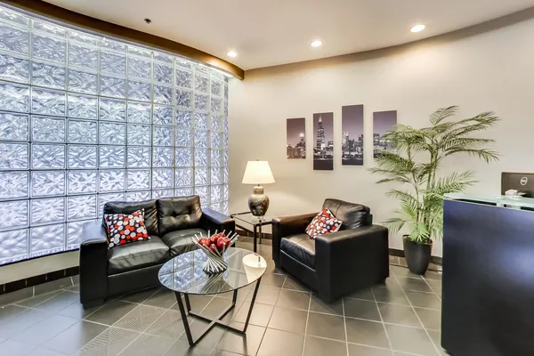 $4,000 | 1309 North Wells Street, Unit 605, Chicago, IL 60610
