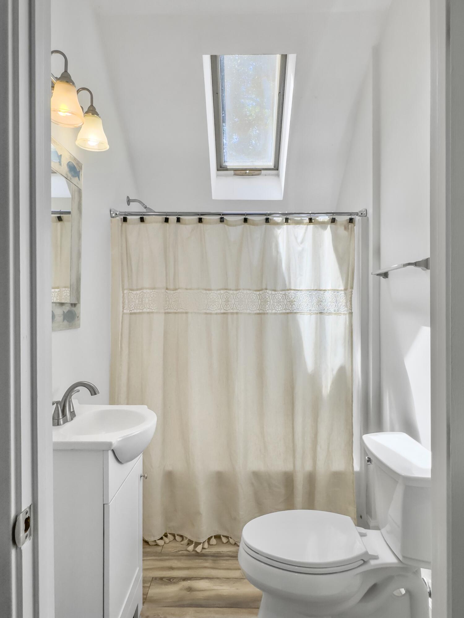 10 Wills Way Isle of Palms, SC 29451 - Photo 58 of 104 Upstairs Full Bathroom Ensuite