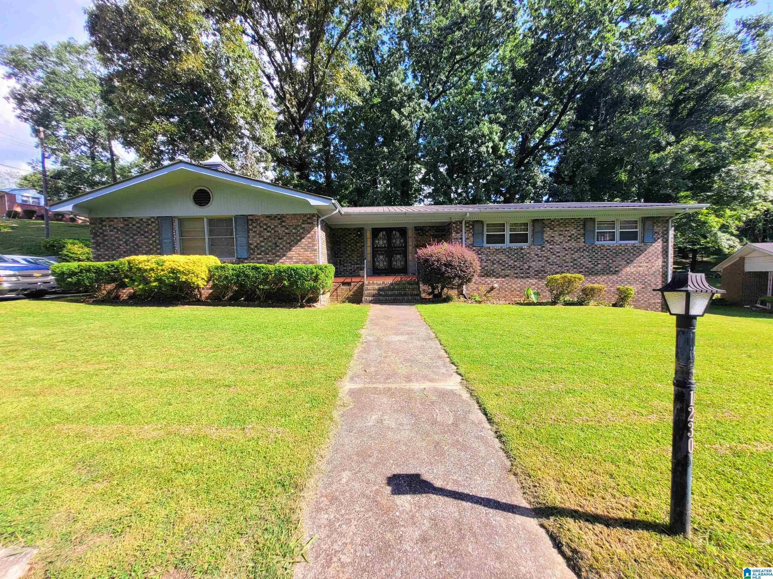 1230 Glendale Road Anniston, AL 36207 - Photo 3 of 19