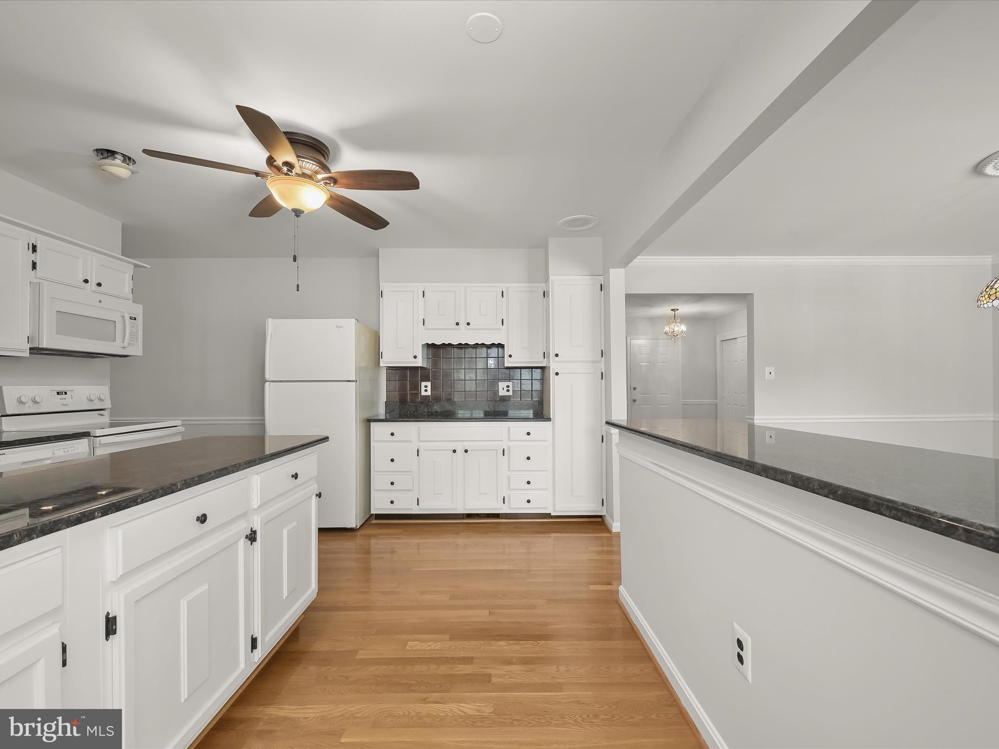 2548 Rutland Road Davidsonville, MD 21035 - Photo 16 of 62 Kitchen