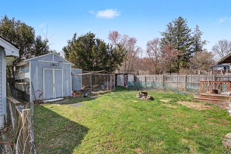 785 Macopin Road West Milford, NJ 07480 - Photo 3 of 27