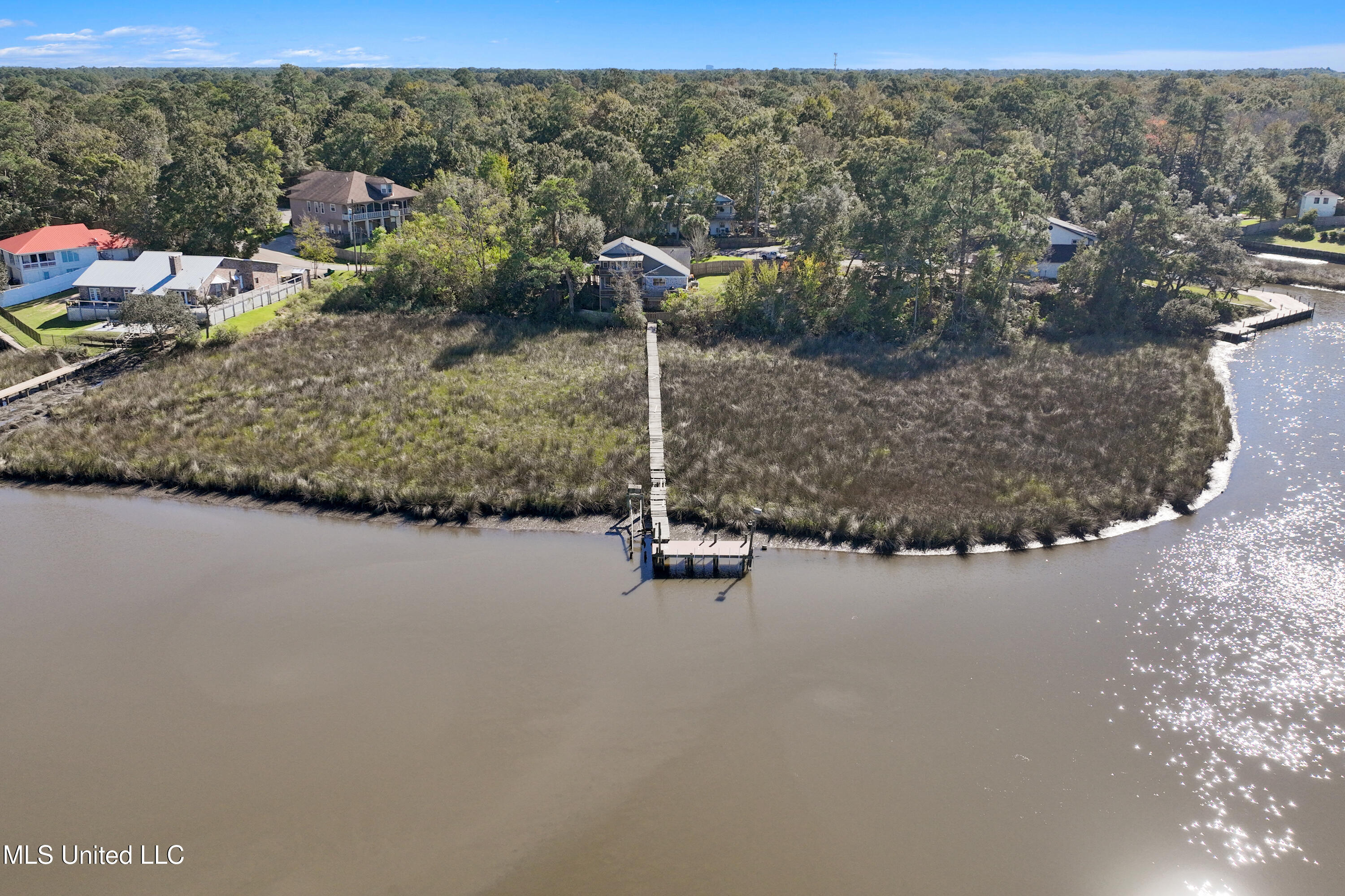 3333 Pine Circle Ocean Springs, MS 39564 - Photo 43 of 45 045