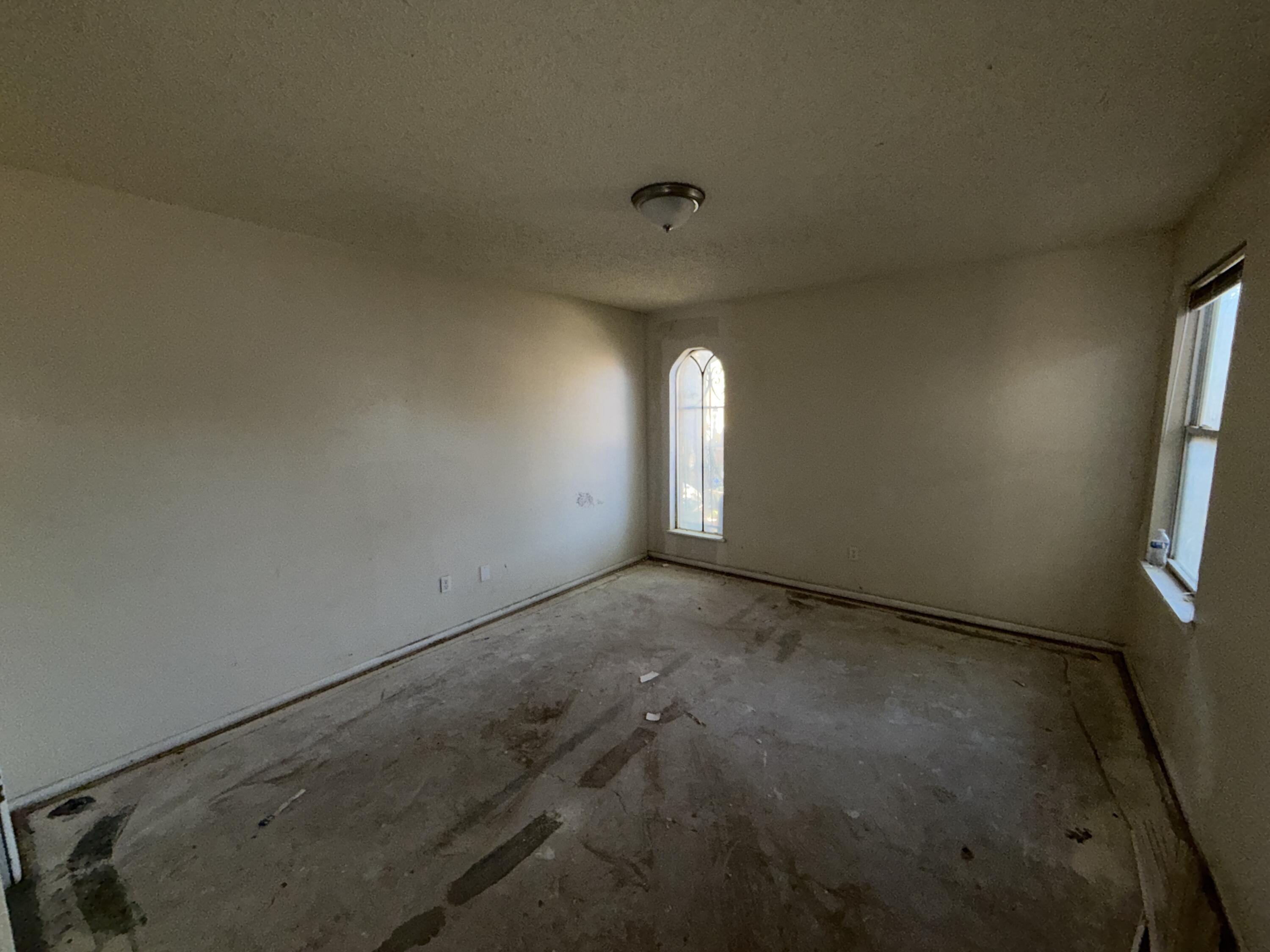 5015 27th Street Lubbock, TX 79407 - Photo 7 of 11 IMG_0160