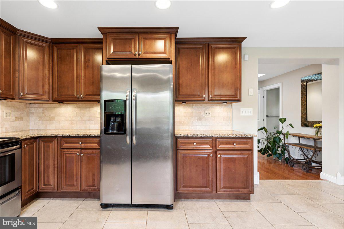8350 Sycamore Road Millersville, MD 21108 - Photo 16 of 65