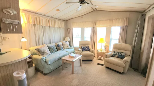 $114,900 | 3333 26th Avenue East, Unit 1219, Bradenton, FL 34208