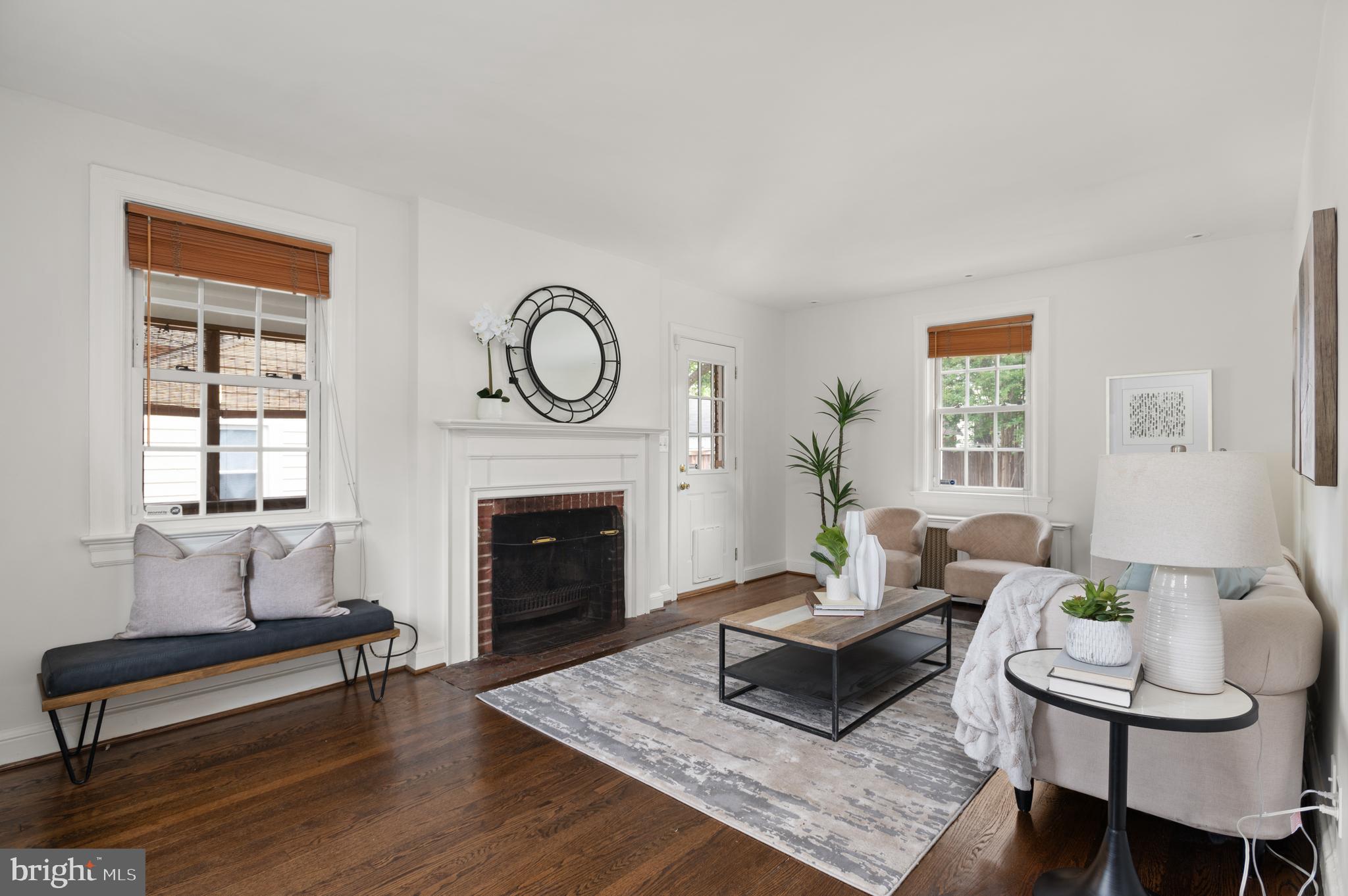 108 East Braddock Road Alexandria, VA 22301 - Photo 3 of 21 Sun-Drenched Living Room