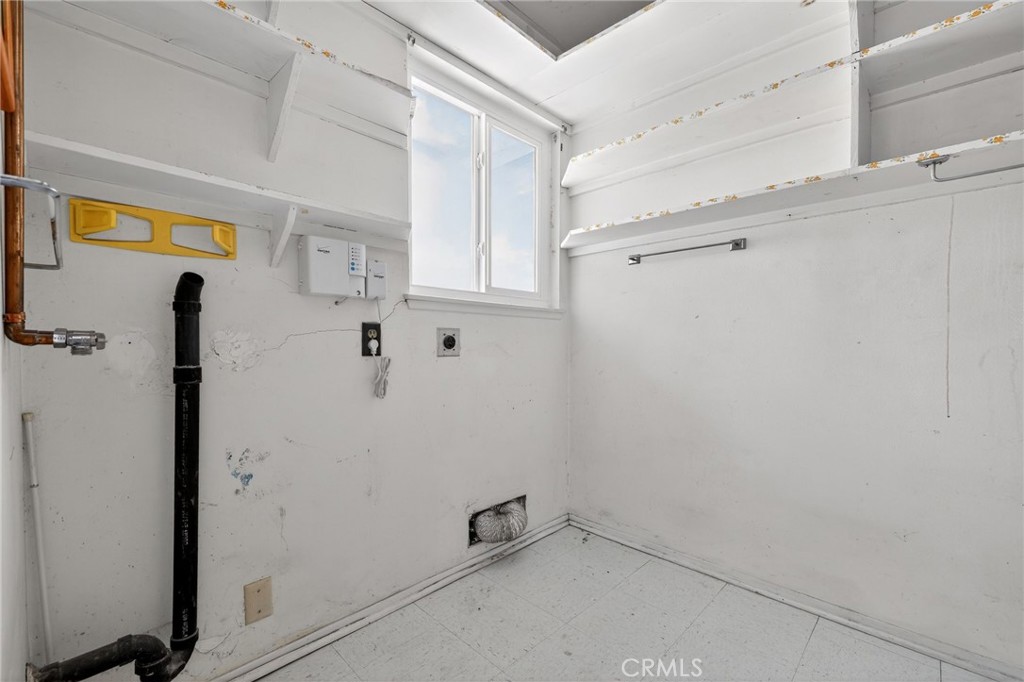 11675 Calvin Street Yucaipa, CA 92399 - Photo 30 of 30 a view of bathroom