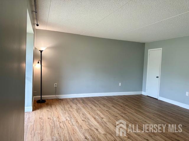 356 Ridge Road, Unit B11 Dayton, NJ 08810 - Photo 6 of 14