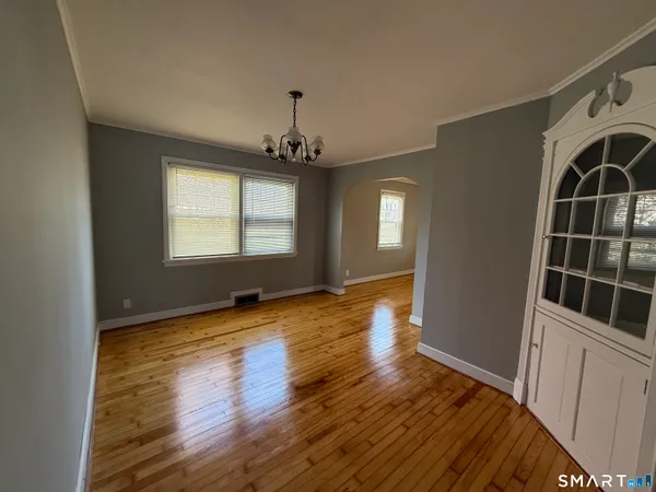 $2,200 | 31 Waterbury Road, Prospect, CT 06712