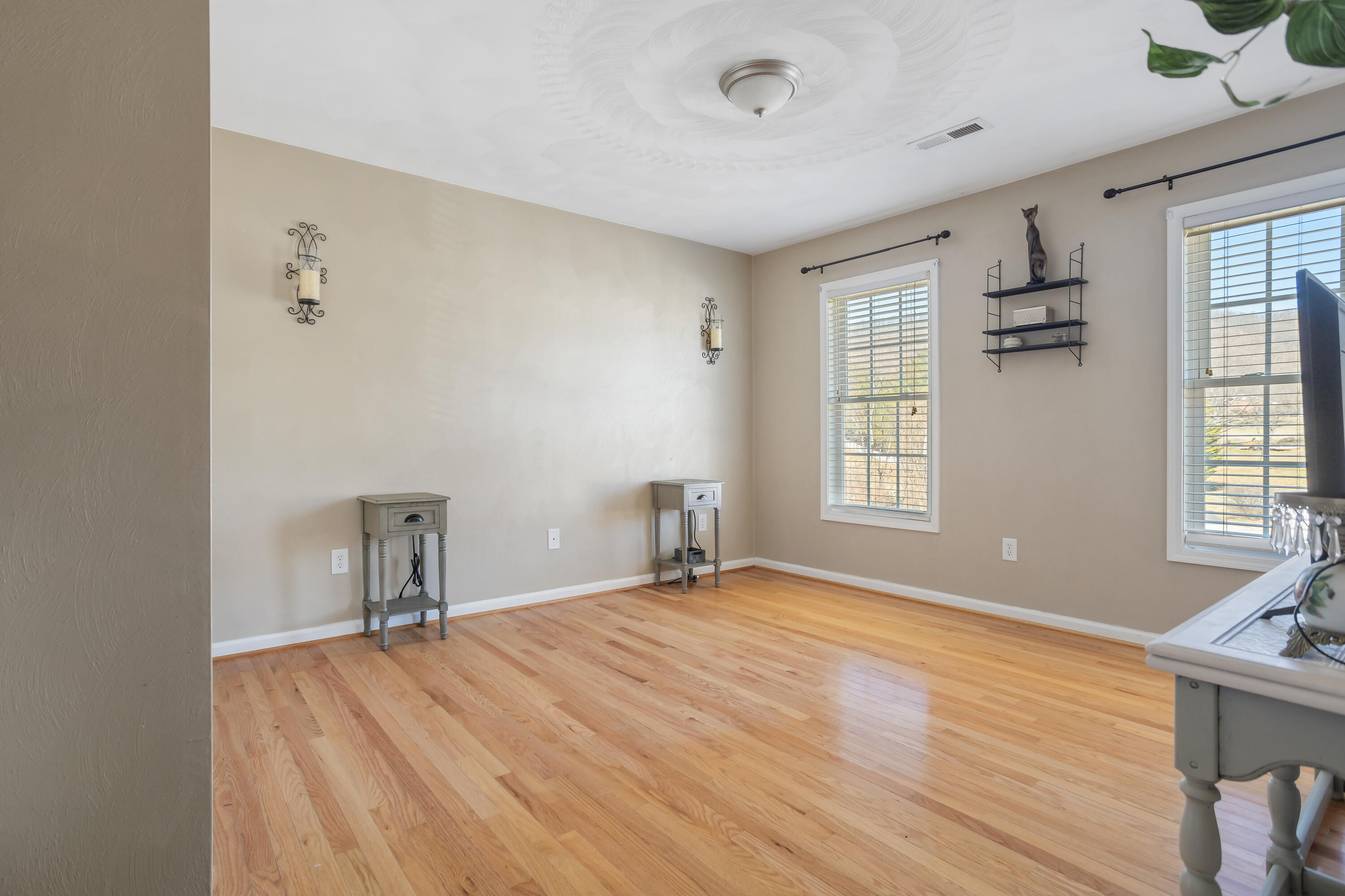 636 Castleridge Road Vinton, VA 24179 - Photo 28 of 37 31-636 Castleridge Rd_31