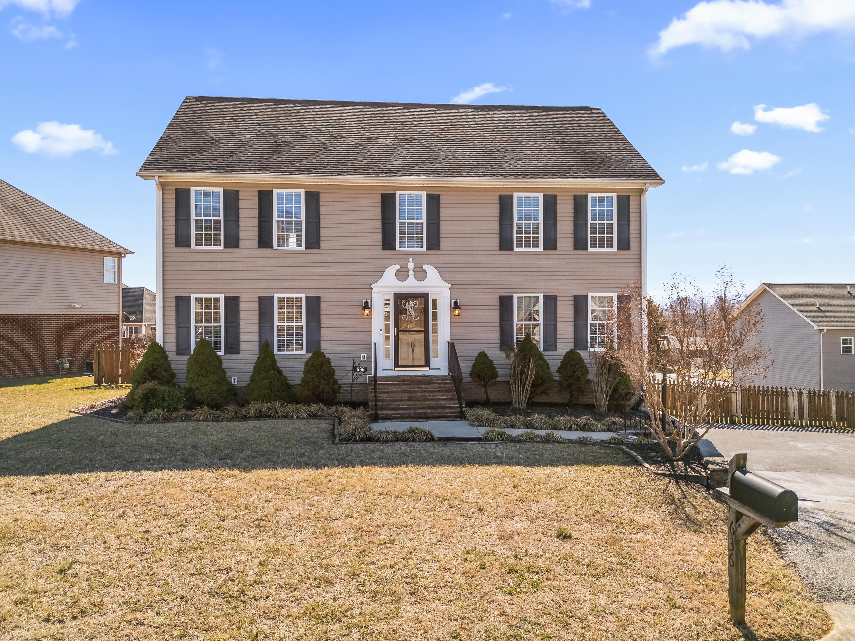 636 Castleridge Road Vinton, VA 24179 - Photo 35 of 37 02-636 Castleridge Rd_02