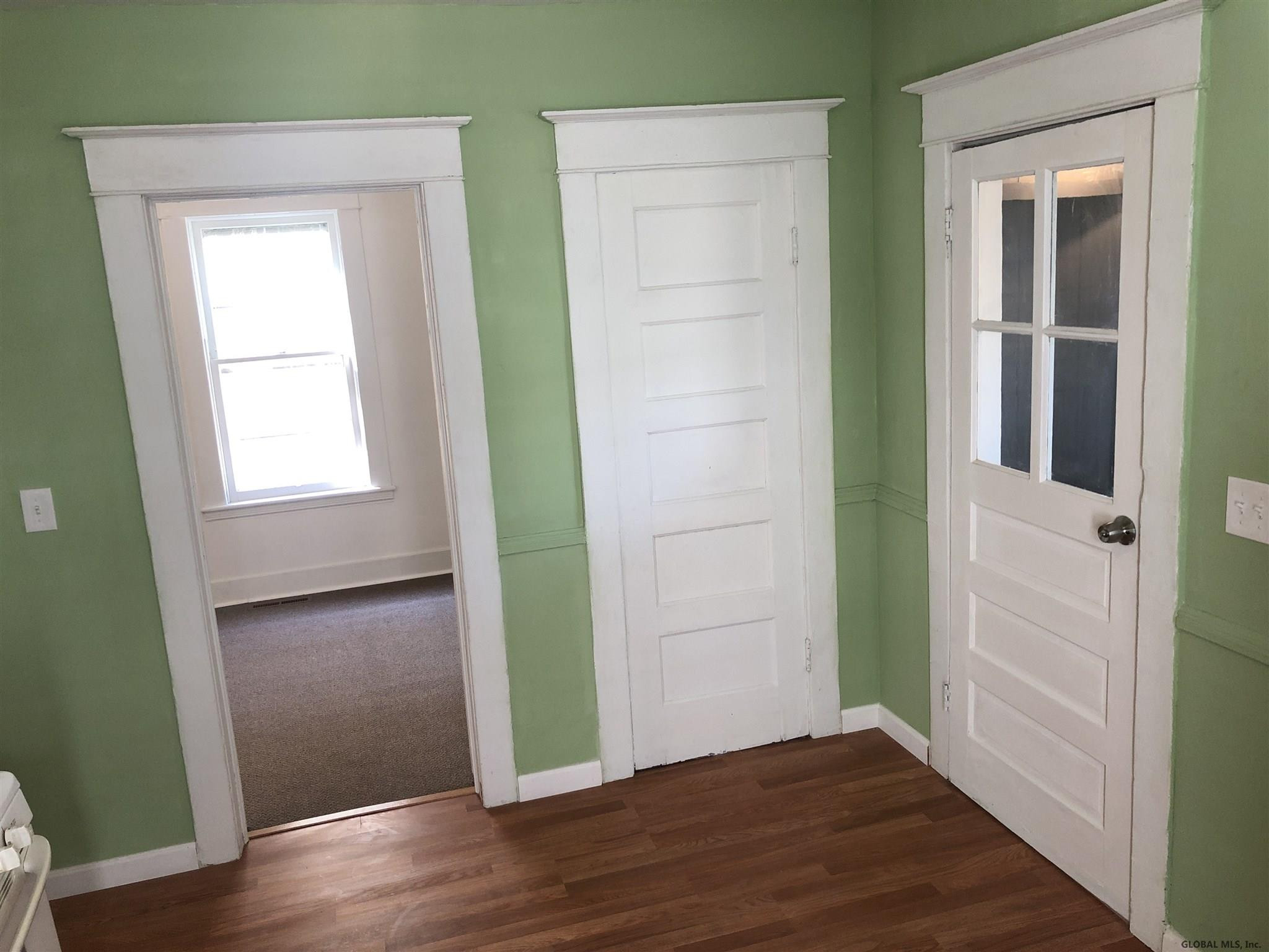 1030 Holland Road Schenectady, NY 12303 - Photo 6 of 22 Photo 6