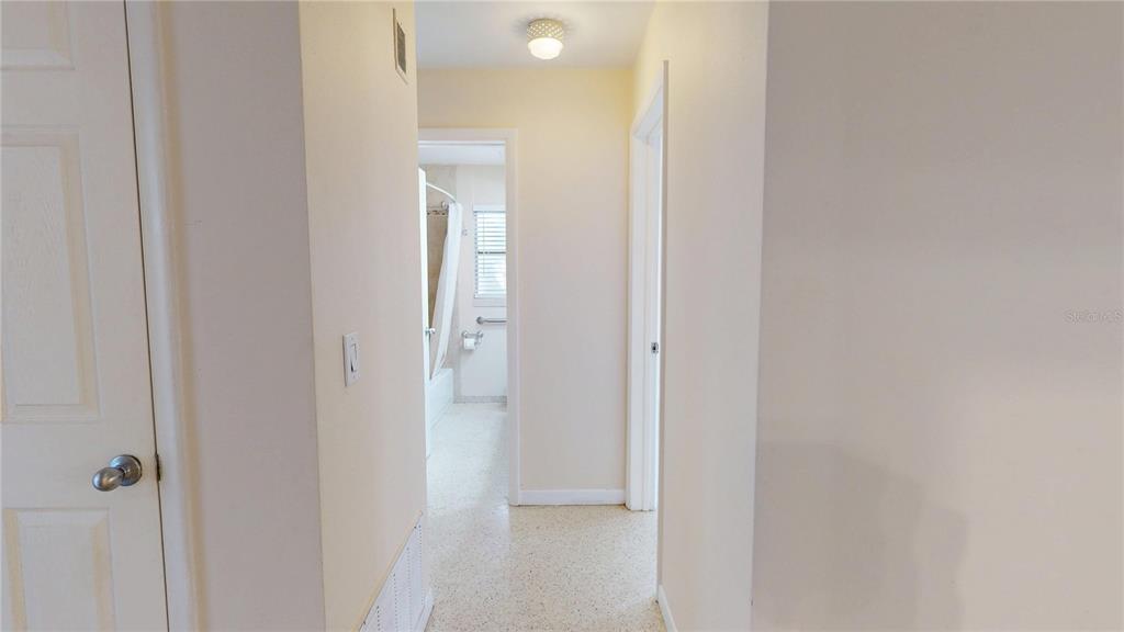 1546 Belleair Road Clearwater, FL 33756 - Photo 13 of 48