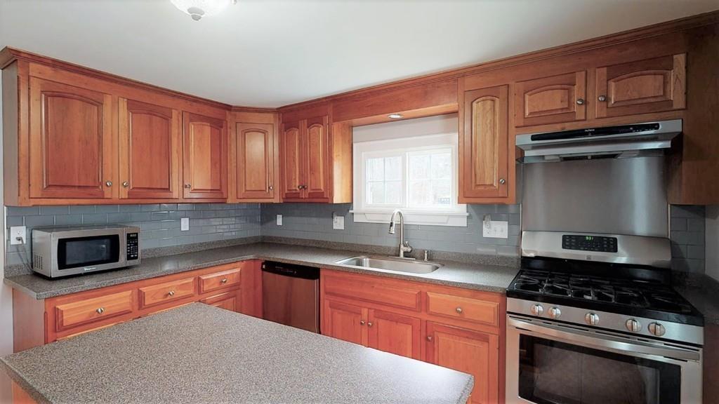 13 Martin Road Douglas, MA 01516 - Photo 2 of 19
