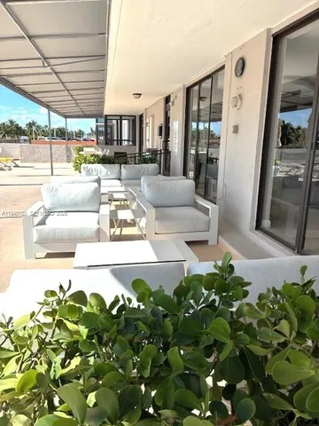 a living room filled with furniture