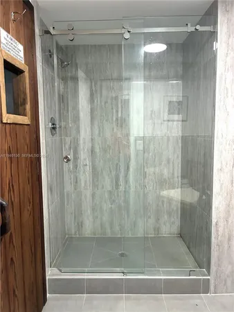 $2,250 | 2500 Northeast 135th Street, Unit B506, North Miami, FL 33181