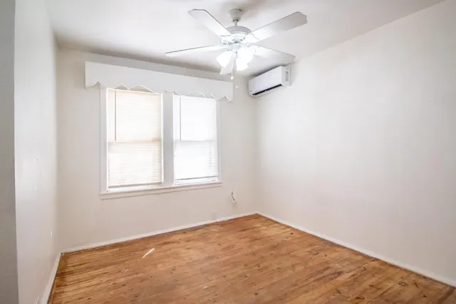 $420,000 | 1305 South 9th Street, Slaton, TX 79364