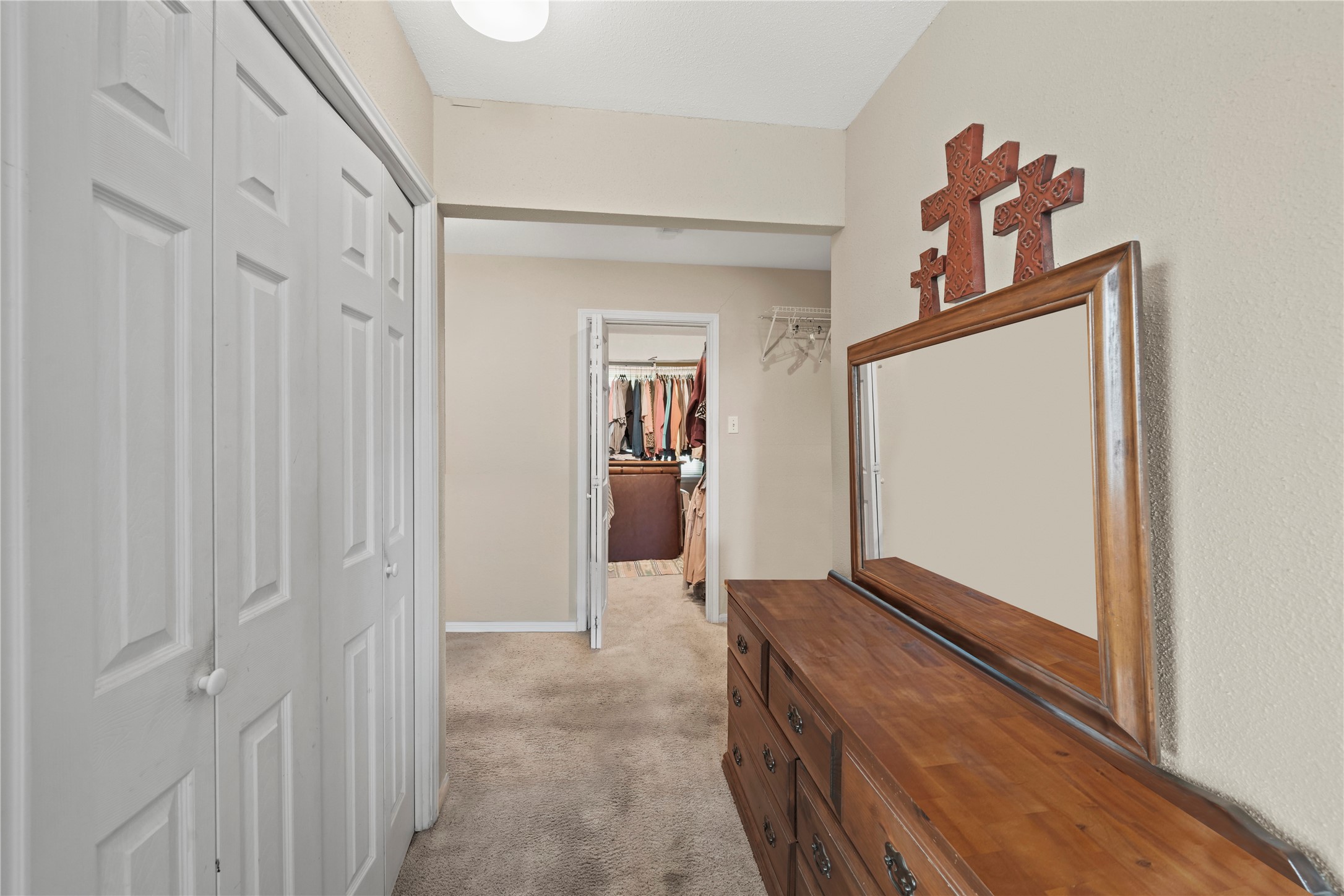 4911 Brister Road Rosharon, TX 77583 - Photo 18 of 31 Looking into the Renovated primary closet