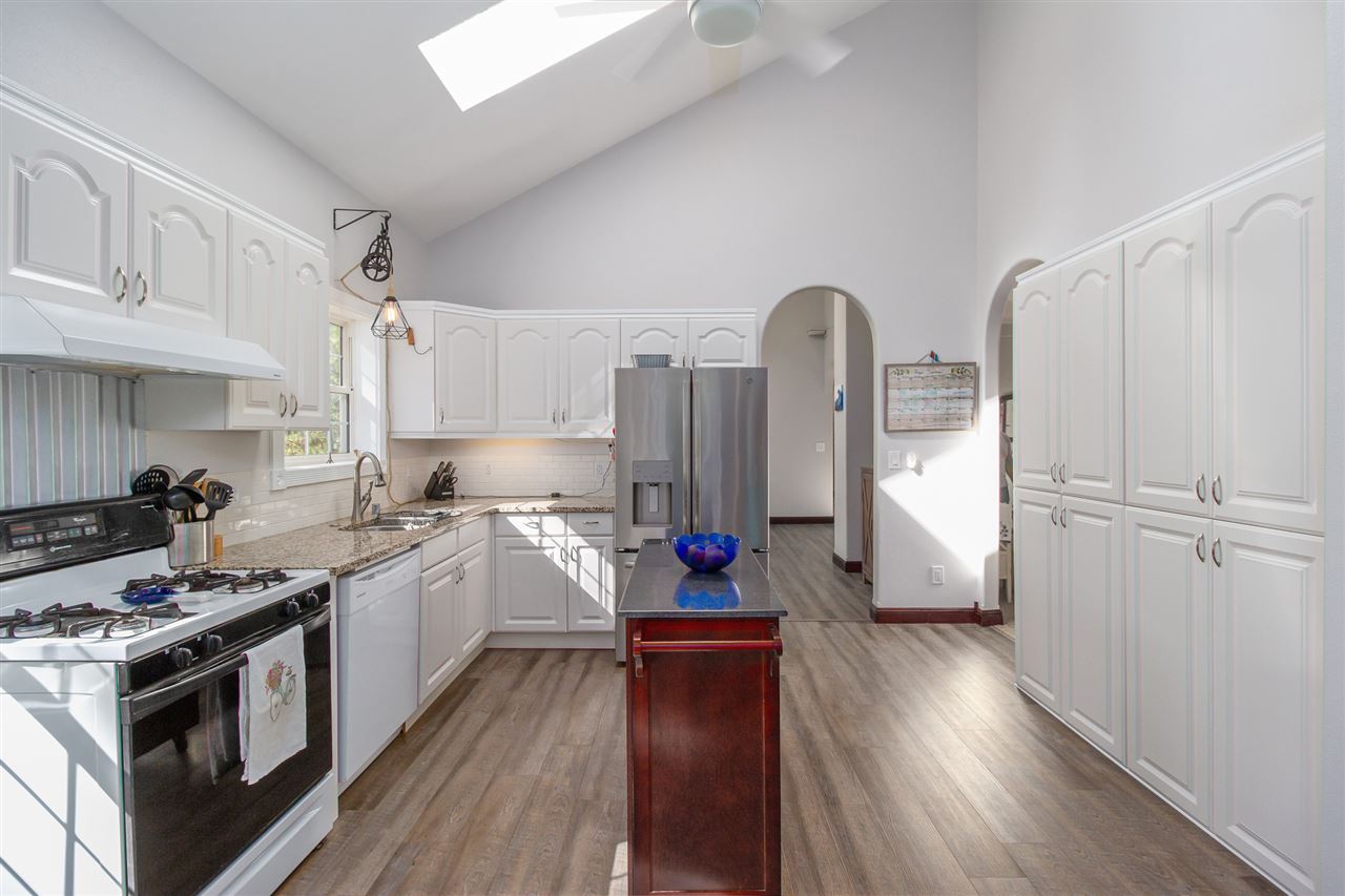 11510 South Sherman Road Spokane, WA 99224 - Photo 6 of 20
