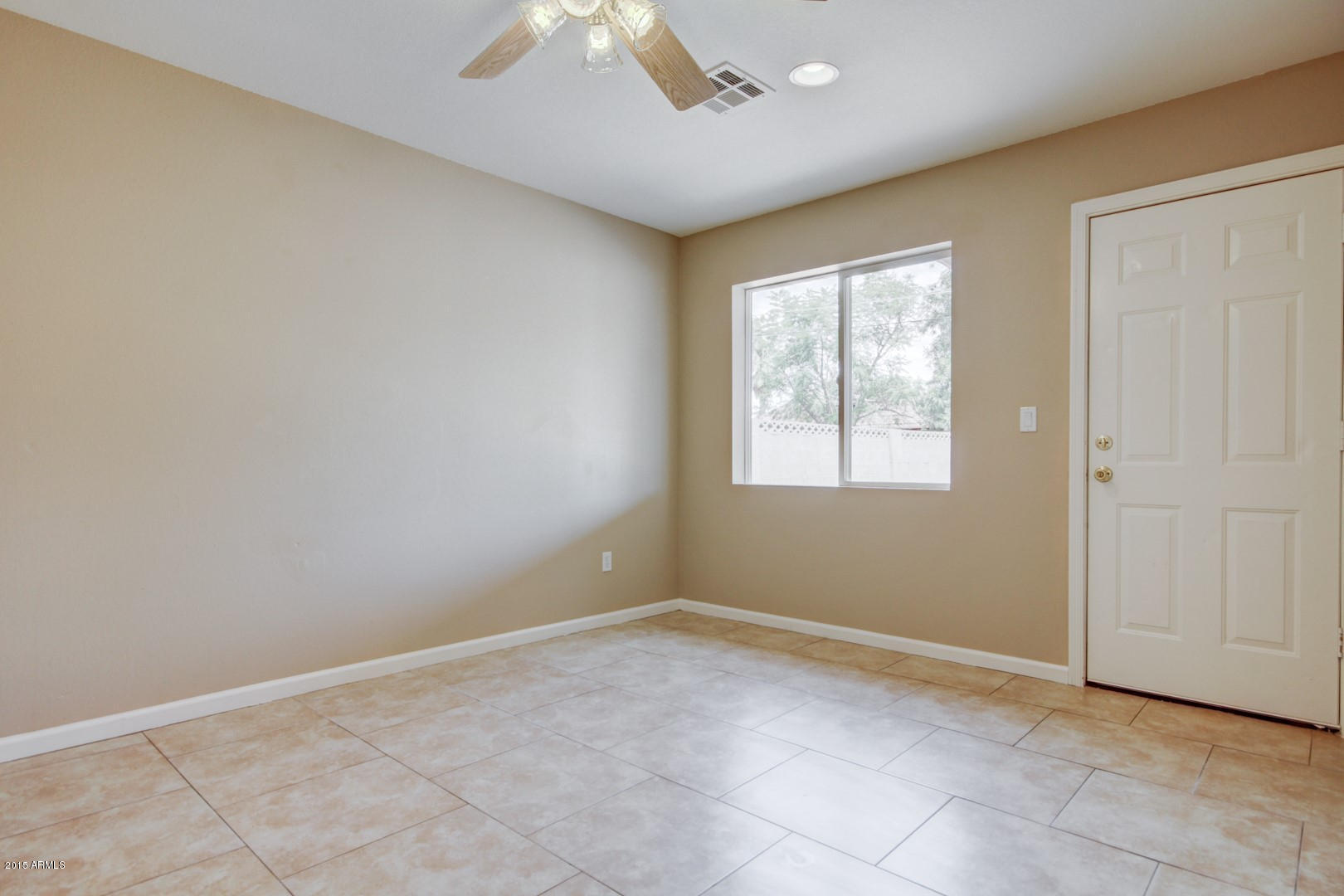 4126 West Bethany Home Road Phoenix, AZ 85019 - Photo 14 of 27 0015-Bethany Home (15)