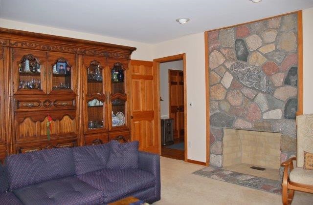 3236 West Darwin Road Maple City, MI 49664 - Photo 8 of 27 1815353-7.JPG
