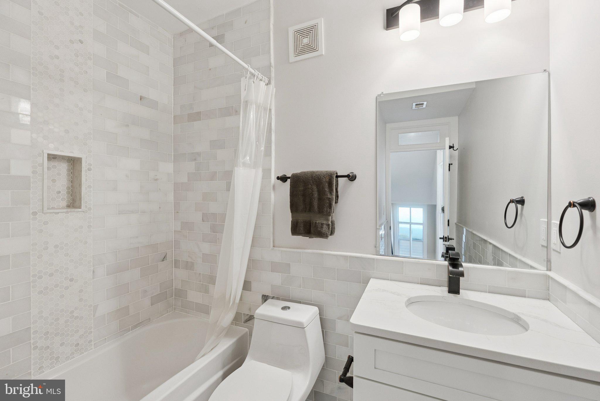 1207 Delafield Place Northwest Washington, DC 20011 - Photo 31 of 47 Full hall bath