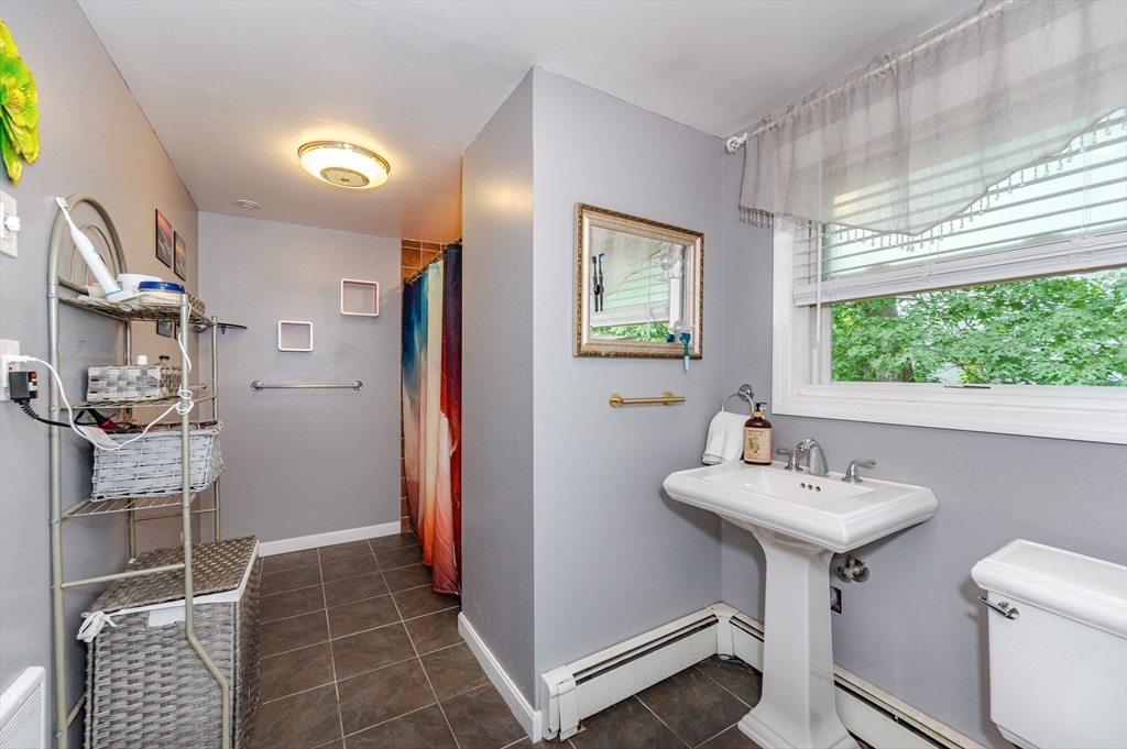 18 Edgehill Road Saugus, MA 01906 - Photo 13 of 30 Gallery Image 13