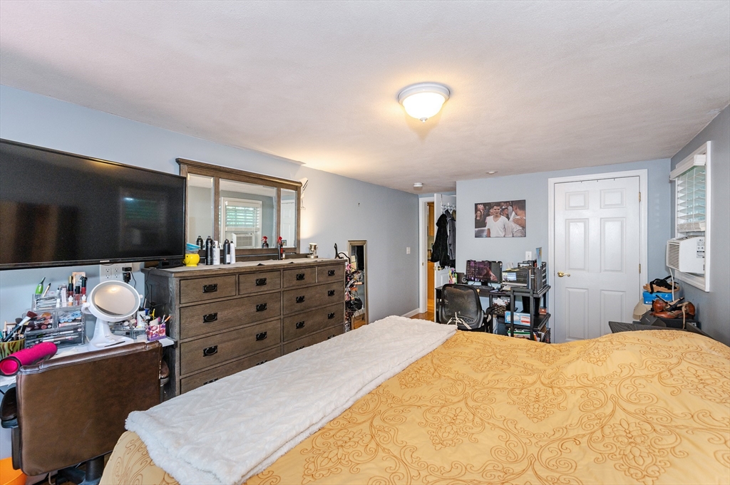 18 Edgehill Road Saugus, MA 01906 - Photo 18 of 30 Gallery Image 18