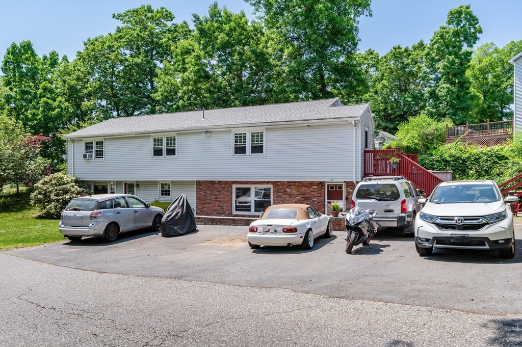 18 Edgehill Road Saugus, MA 01906 - Photo 2 of 30 Gallery Image 2