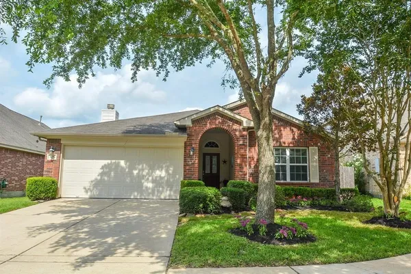 $2,400 | 6035 Turkey Creek, Missouri City, TX 77459