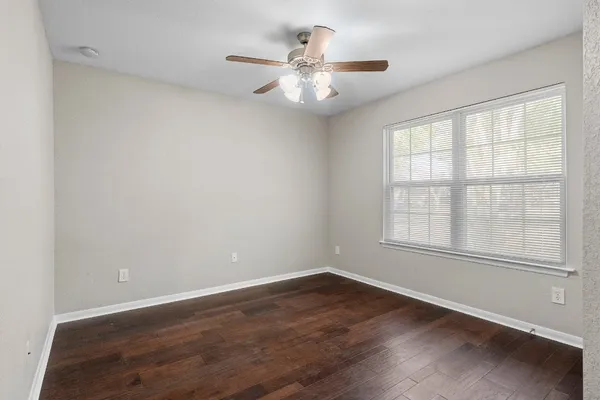 $2,400 | 6035 Turkey Creek, Missouri City, TX 77459