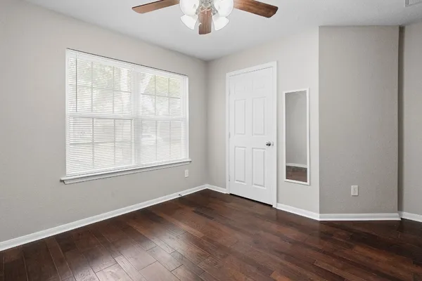 $2,400 | 6035 Turkey Creek, Missouri City, TX 77459