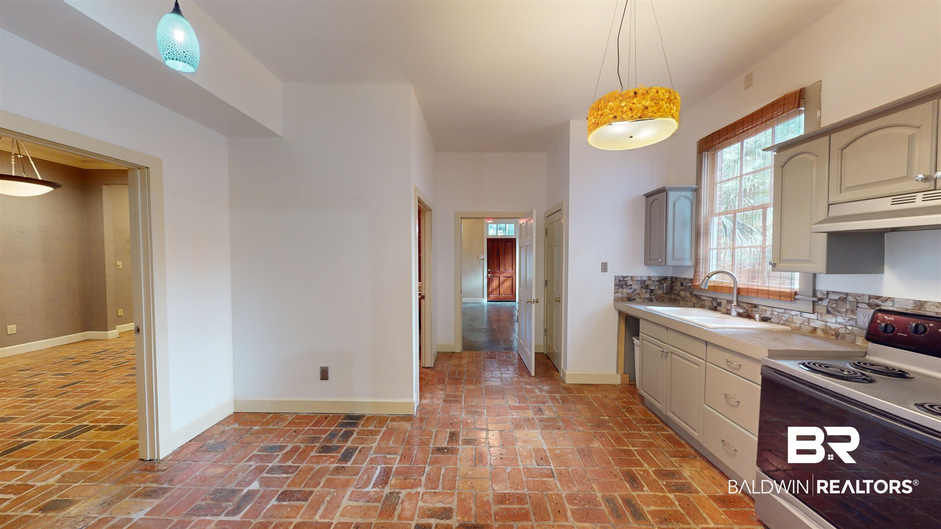 305 North Jackson Street Mobile, AL 36603 - Photo 10 of 23 Kitchen