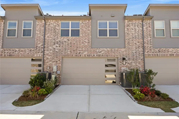 $2,750 | 19730 Curved Steel Drive, Cypress, TX 77433