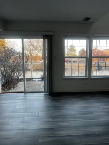 $2,400 | 640 Beaver Court, Naperville, IL 60563