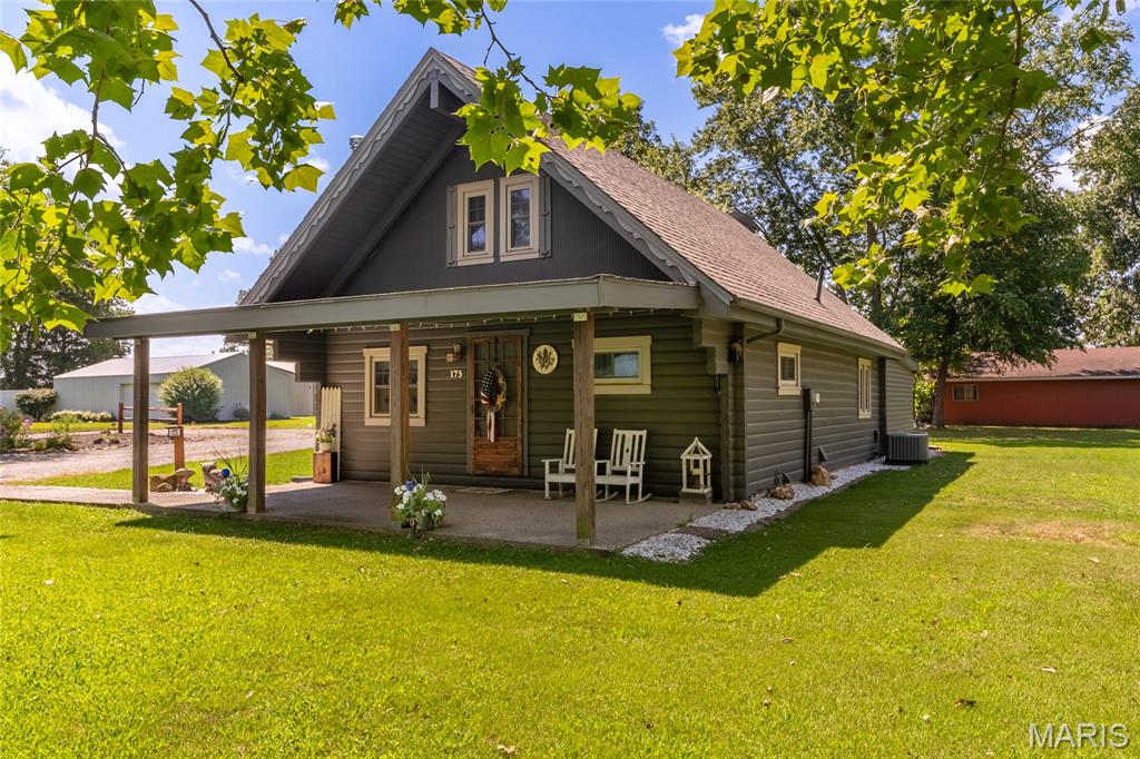 173 Arrowwood Road Du Quoin, IL 62832 - Photo 4 of 34