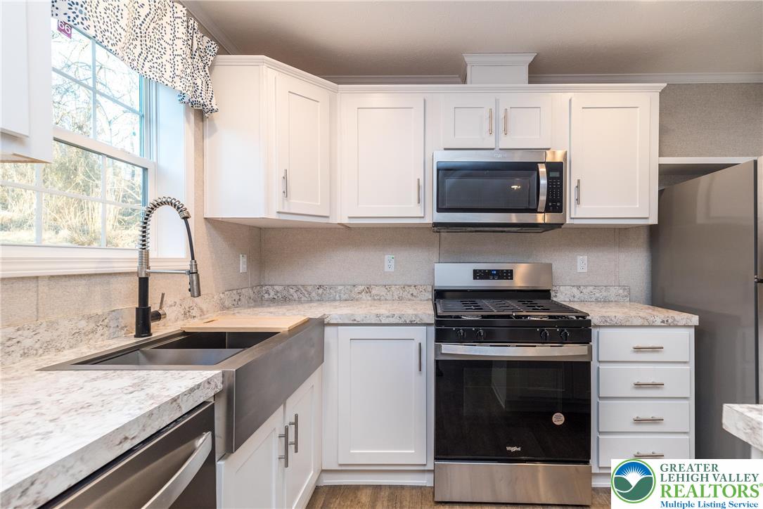 465 Royal Manor Road, Unit LOT 7 Easton, PA 18042 - Photo 4 of 24